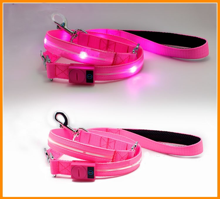 Pet supplies bright pull rope chain dog leash pull dog traction with LED light