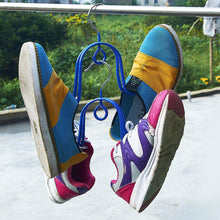 Load image into Gallery viewer, Colorful Non Slip Plastic Coated Stainless Steel Hangers for Shoes
