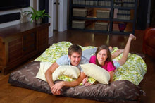 Load image into Gallery viewer, QUEEN Chair
